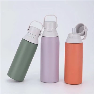 زجاجة مياه رياضية ذات فم ضيق ترتد